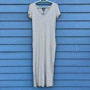 Olivia Rae Maxi Dress